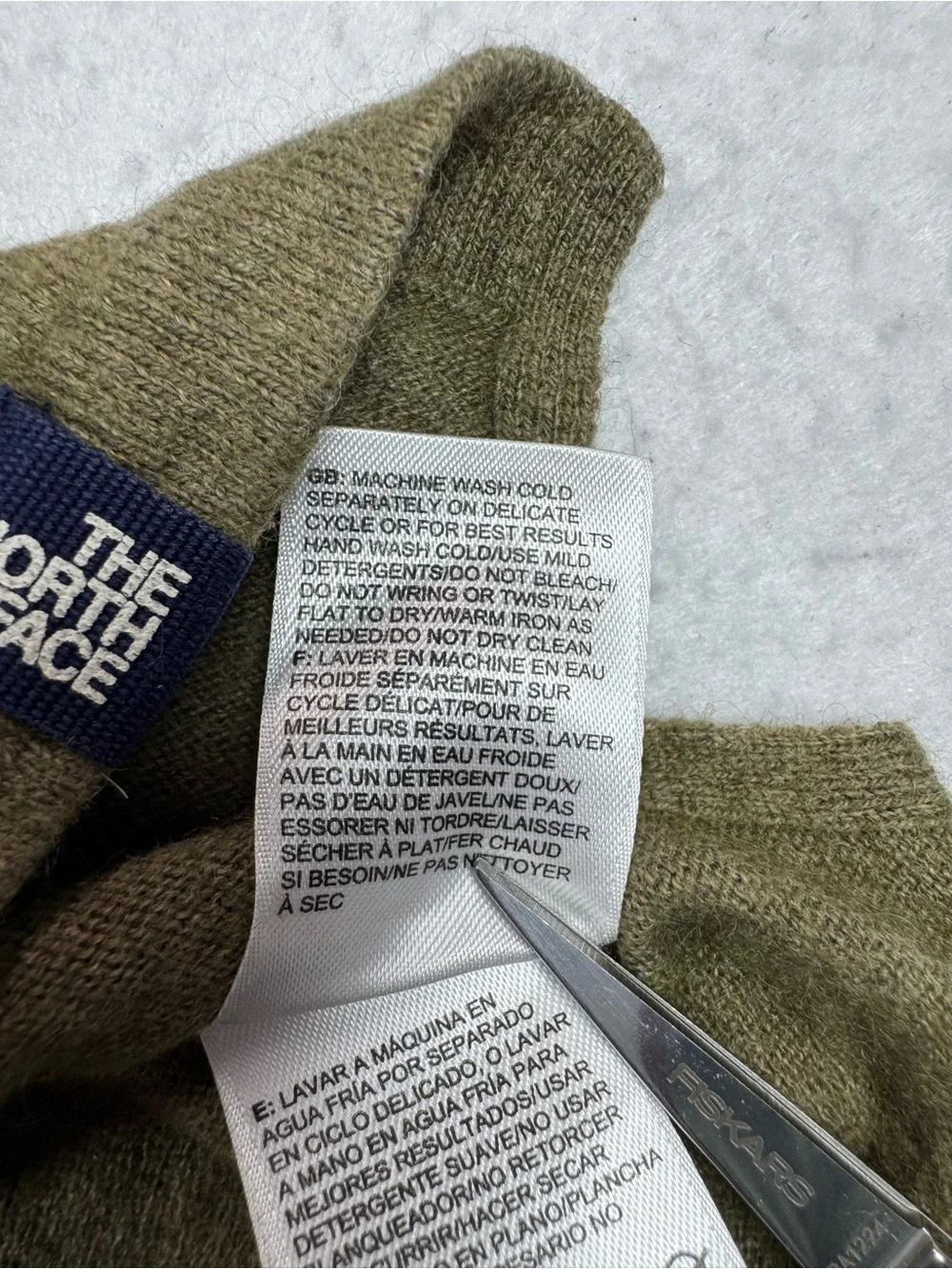 The North Face Wool Blend 1/4 Zip Sweater Men’s Medium Olive‎ Green